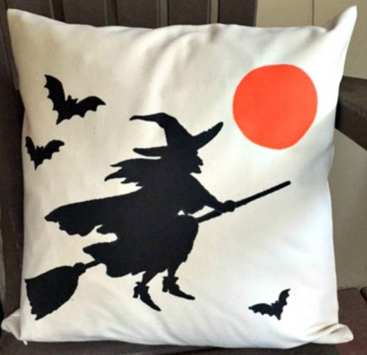 A DIY stenciled Halloween accent pillow using the Witch Accent Pillow Kit from Cutting Edge Stencils. http://www.cuttingedgestencils.com/witch-design-halloween-stencils-diy-home-decor-accent-pillows.html