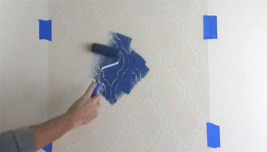 Learn how to stencil a DIY accent wall using the Sophia Trellis Allover wall pattern from Cutting Edge Stencils. http://www.cuttingedgestencils.com/sophia-trellis-stencil-geometric-wall-pattern.html