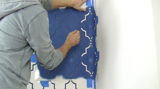Learn how to stencil a corner to achieve a wallpaper look using the Marrakech Trellis Allover stencil, a Moroccan wall pattern, from Cutting Edge Stencils. http://www.cuttingedgestencils.com/moroccan-stencil-marrakech.html