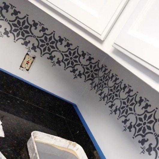 Learn how to stencil a faux tile kitchen backsplash using the Fabiola Tile Stencil from Cutting Edge Stencils. http://www.cuttingedgestencils.com/fabiola-tile-stencil-spanish-portugese-tiles-stencils.html