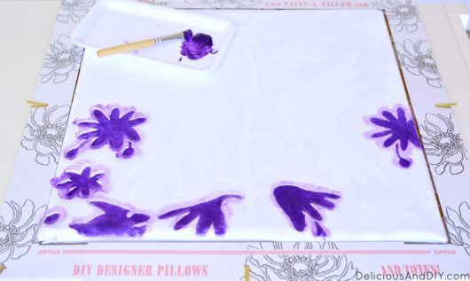 Learn how to stencil custom accent pillows using the Otomi Roosters Pillow Stencil Kit from Cutting Edge Stencils. http://www.cuttingedgestencils.com/otomi-roosters-stenciling-paint-a-pillow-kit.html