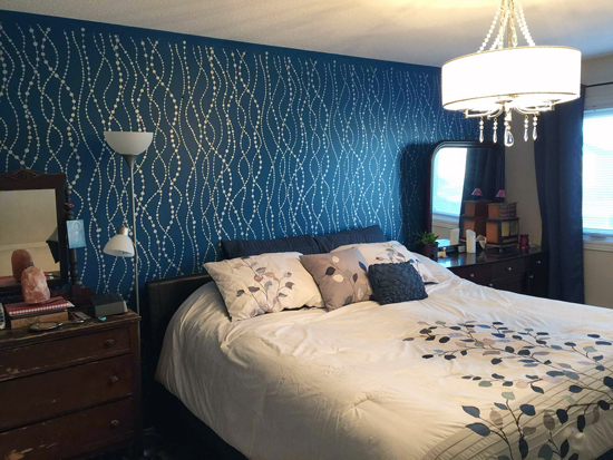 A beautiful blue and metallic silver bedroom makeover with a DIY stenciled accent wall using the Pearls Allover wall stencil from Cutting Edge Stencils. http://www.cuttingedgestencils.com/pearls-stencil-pattern-pearl-wallpaper-stencils-modern-design.html