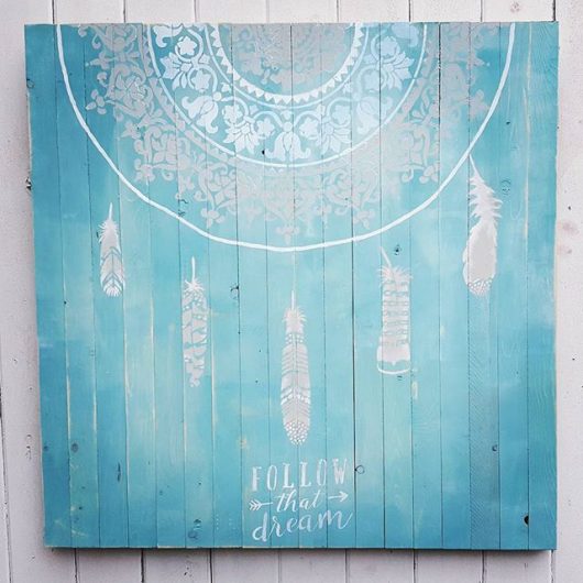 Learn how to craft DIY reclaimed wood wall art that looks like a dream catcher using the Prosperity Mandala Stencil and Feathers Stencil Kit from Cutting Edge Stencils. http://www.cuttingedgestencils.com/prosperity-mandala-stencil-yoga-mandala-stencils-designs.html