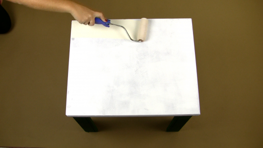 Learn how to stencil and paint an old wooden side table using the Prism Geometric Stencil from Cutting Edge Stencils. http://www.cuttingedgestencils.com/prism-stencil-geometric-wall-pattern.html