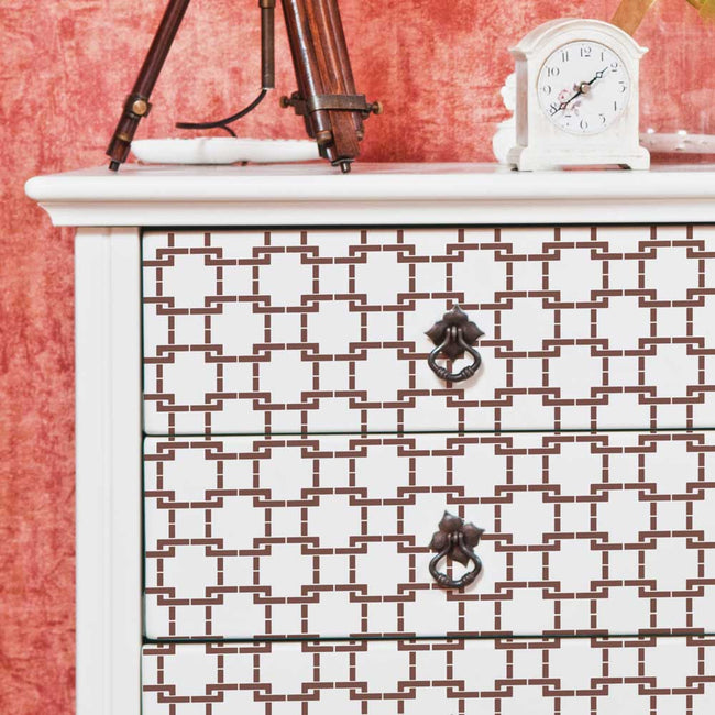 Stenciled-placemat-stenciling