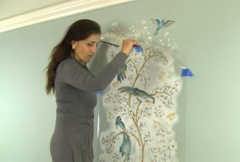 Learn how to stencil a wallpaper look using the Chinoiserie Birds and Roses Mural Wall Stencil from Cutting Edge Stencils. http://www.cuttingedgestencils.com/chinoiserie-wall-stencil-mural-panel-asian-design.html