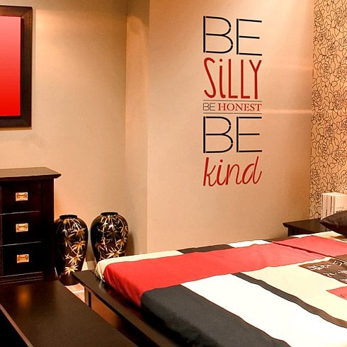 BeSilly-BeHonest-LG-wall-decor