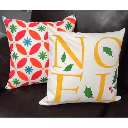 Holiday Cheer DIY ACCENT PILLOW STENCIL KIT