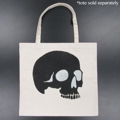 Skull #2 Pillow & Tote Stencil